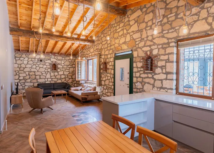 Infinity Yasam Vadisi Ayvalı